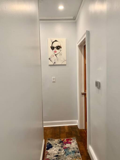 Apartamento 3 Bedroom Duplex W Large Backyard